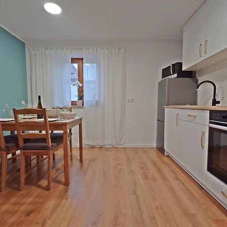 Jirvista-Homes, Voll Ausgestattete Wohnung Im Eg, Kontaktloser Zutritt Burghausen Extérieur photo